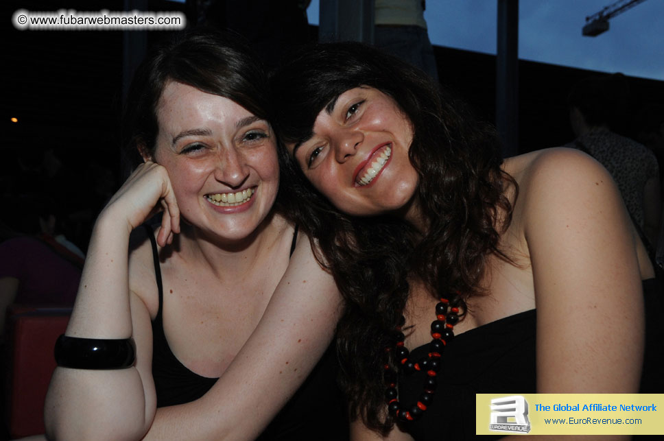 ME Hotel Sunday Night