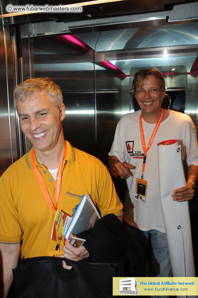 ME Hotel, registration and the show