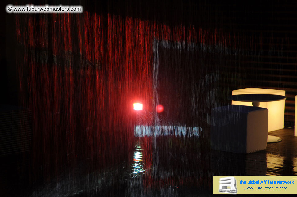 Welcome cocktails Poolside