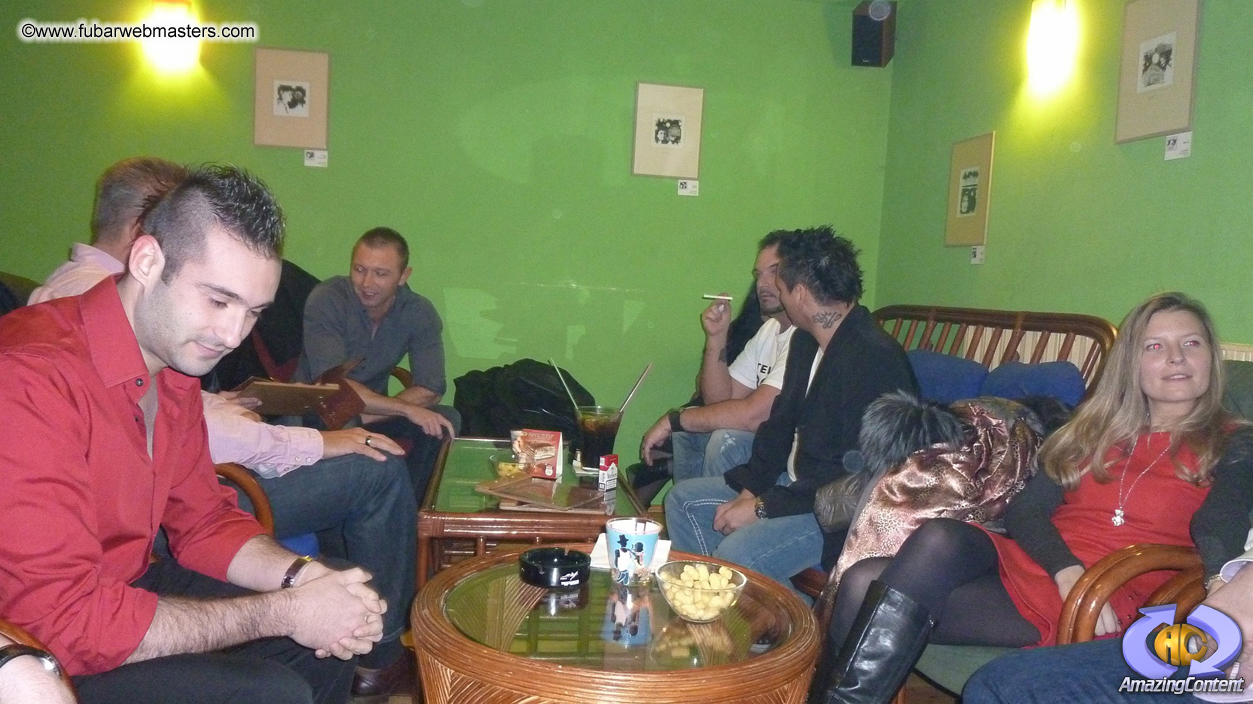 Cocktail Hour at Aloha Cocktail Bar