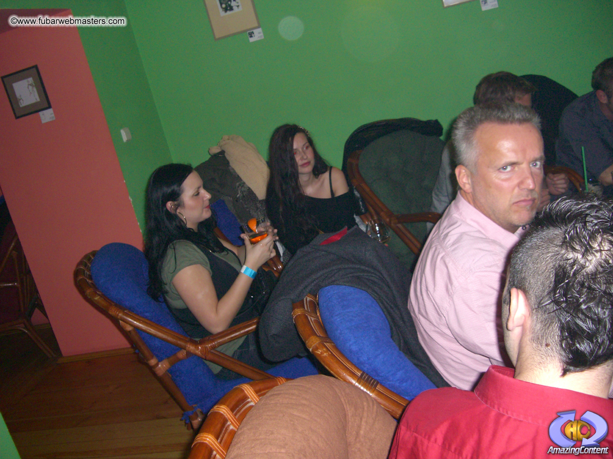 Cocktail Hour at Aloha Cocktail Bar