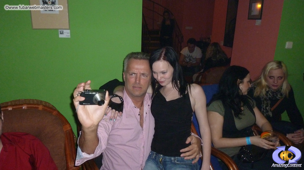 Cocktail Hour at Aloha Cocktail Bar