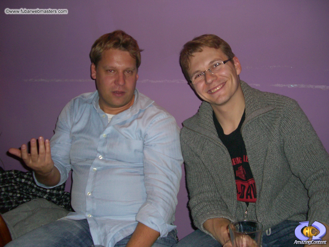 Cocktail Hour at Aloha Cocktail Bar