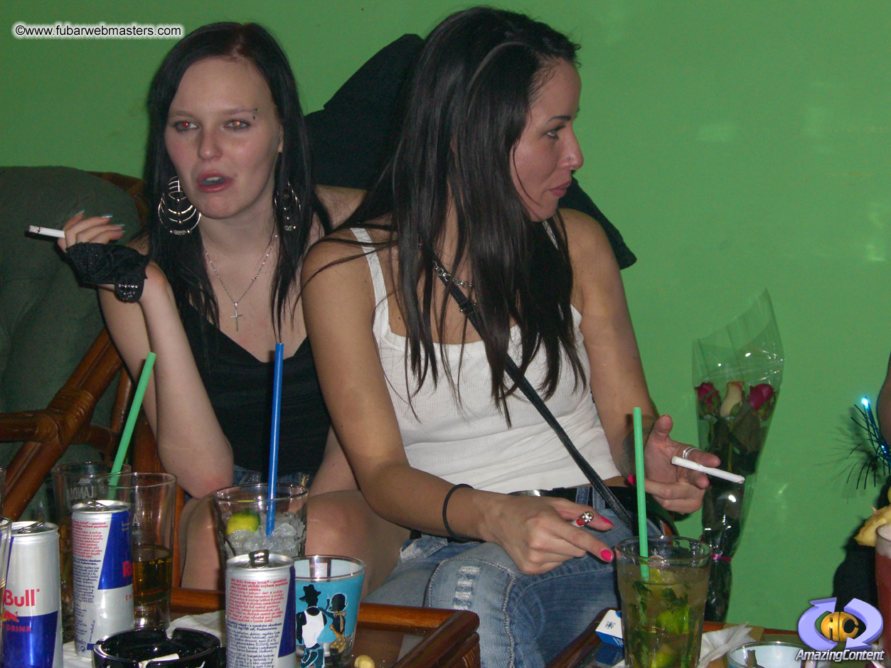 Cocktail Hour at Aloha Cocktail Bar