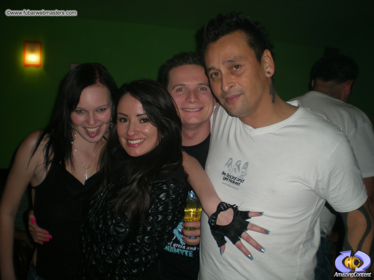 Cocktail Hour at Aloha Cocktail Bar