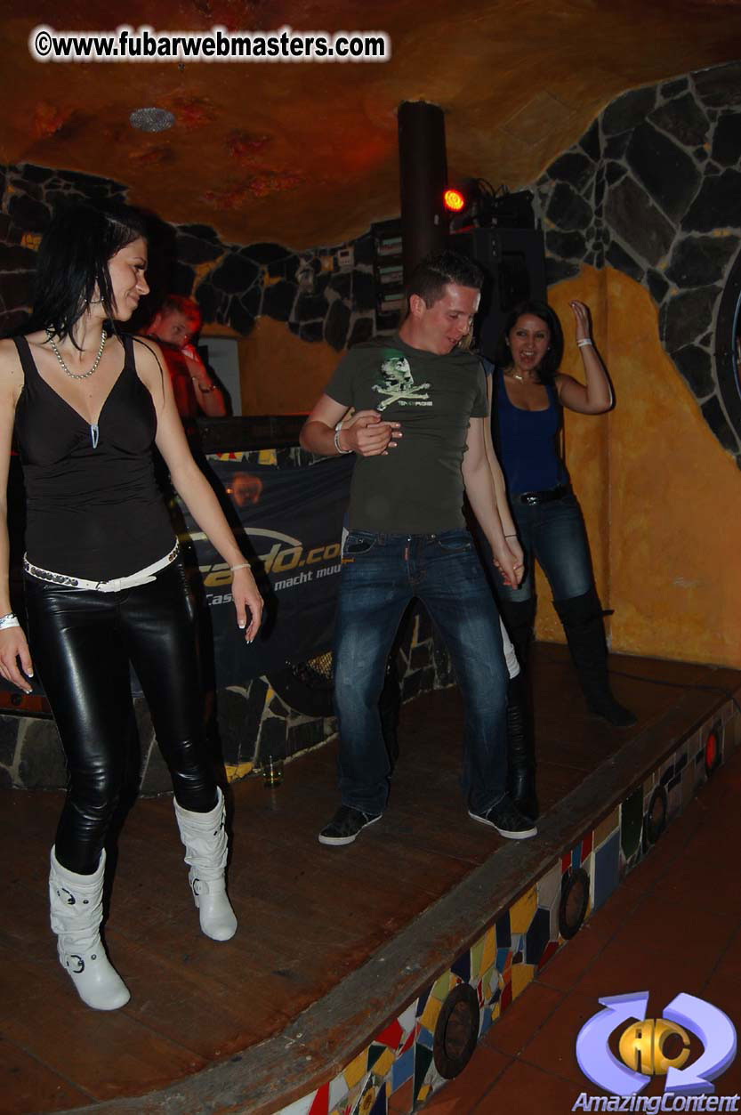 Pictures by Julia Kirelle