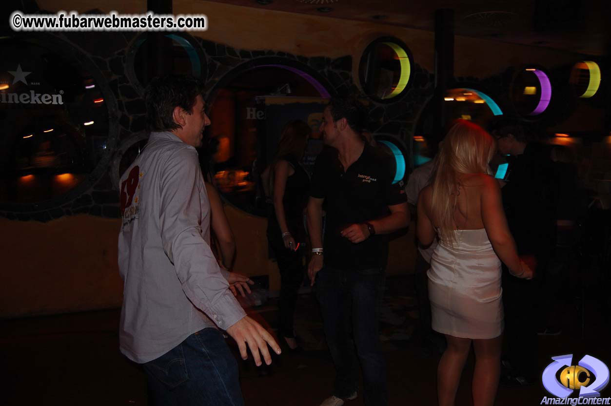 Pictures by Julia Kirelle