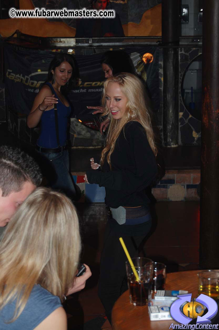 Pictures by Julia Kirelle