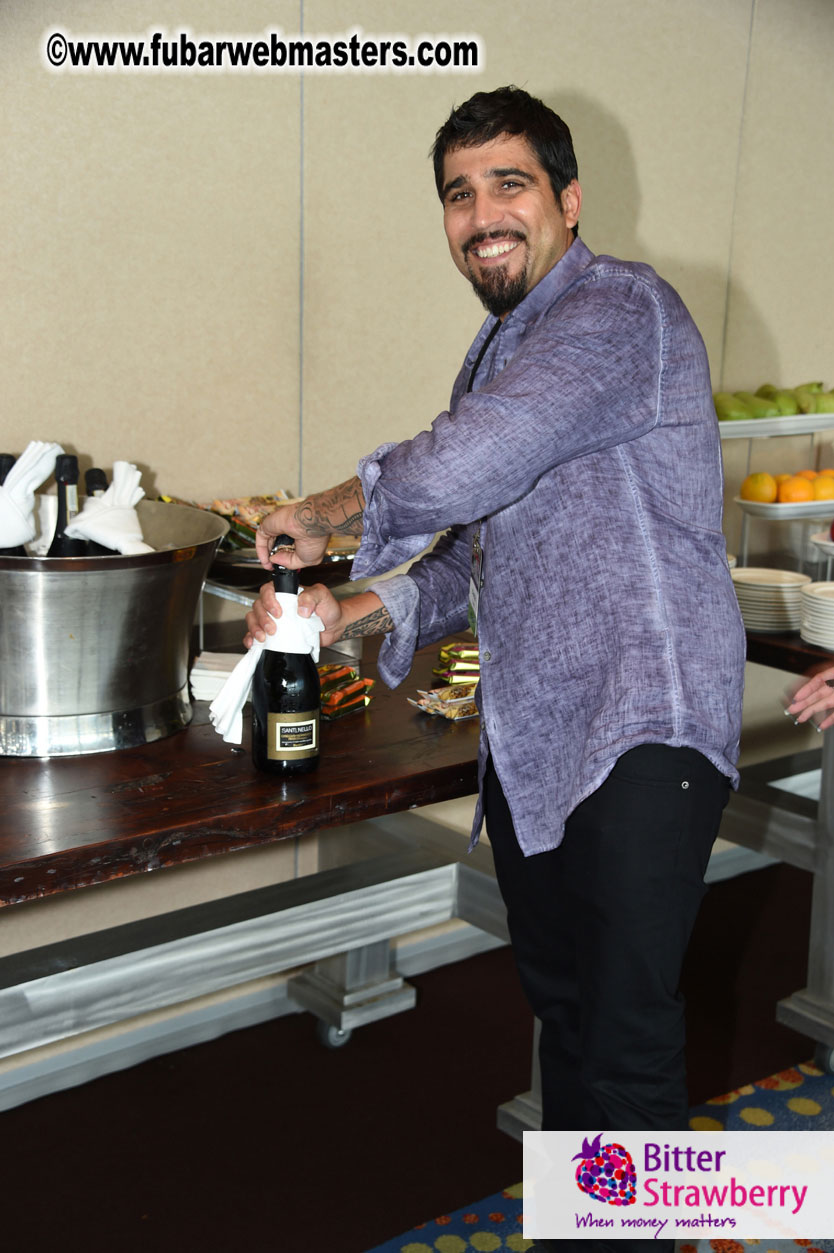 Models Lounge - F.U.B.A.R. Exclusive