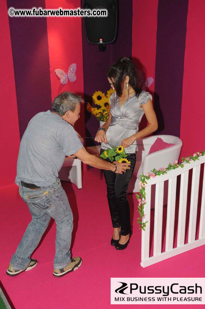 Payserve GroupSex Affiliate Porn Shoot