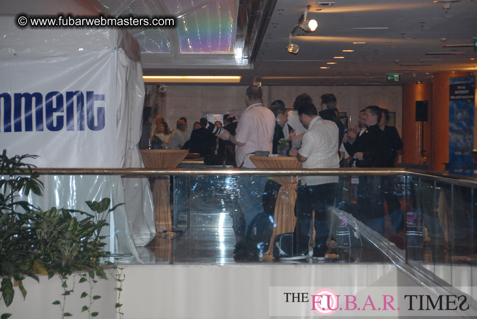 Seminars, Show Floor and Speed Networking