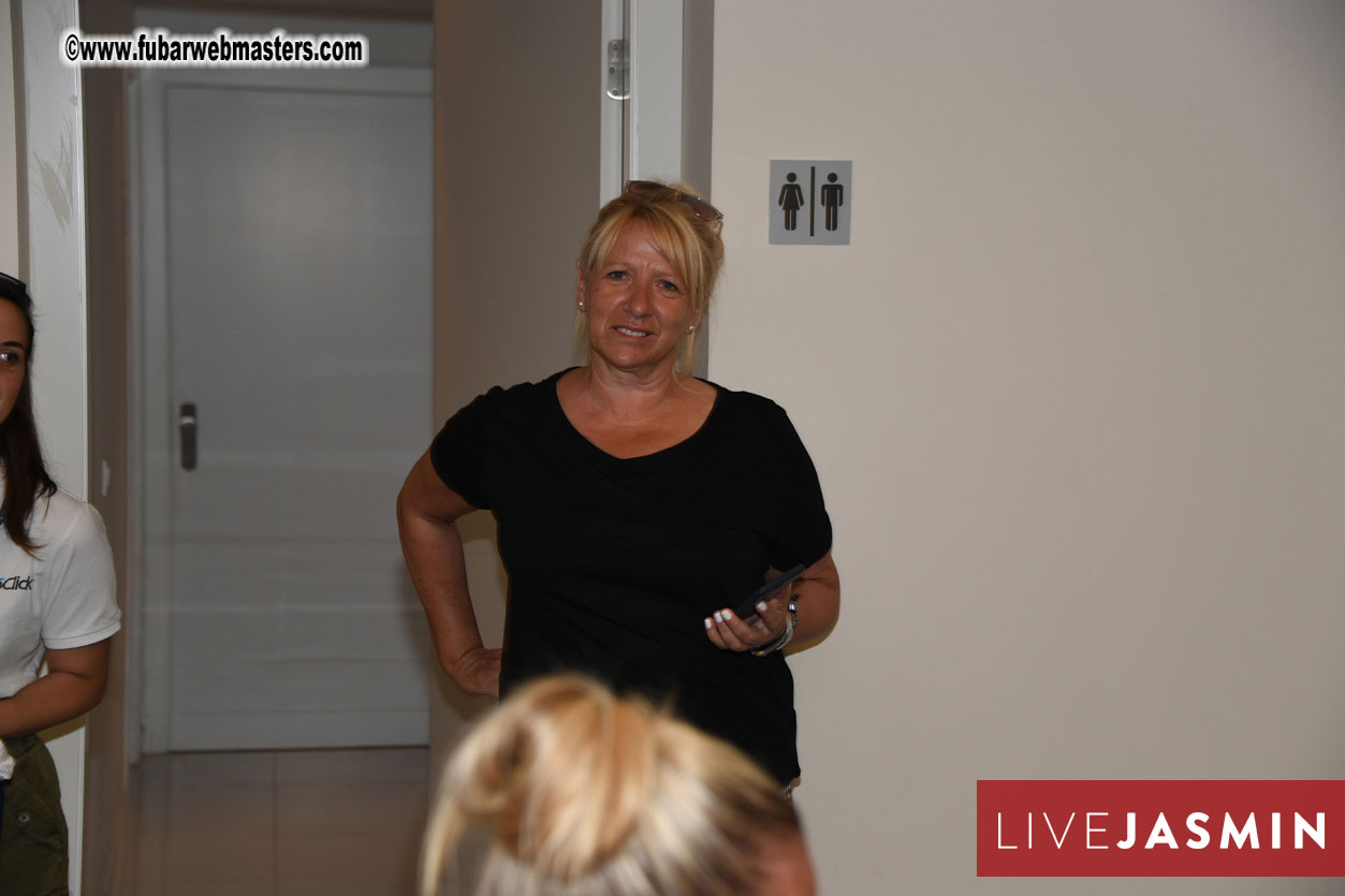 Business Womens Lounge