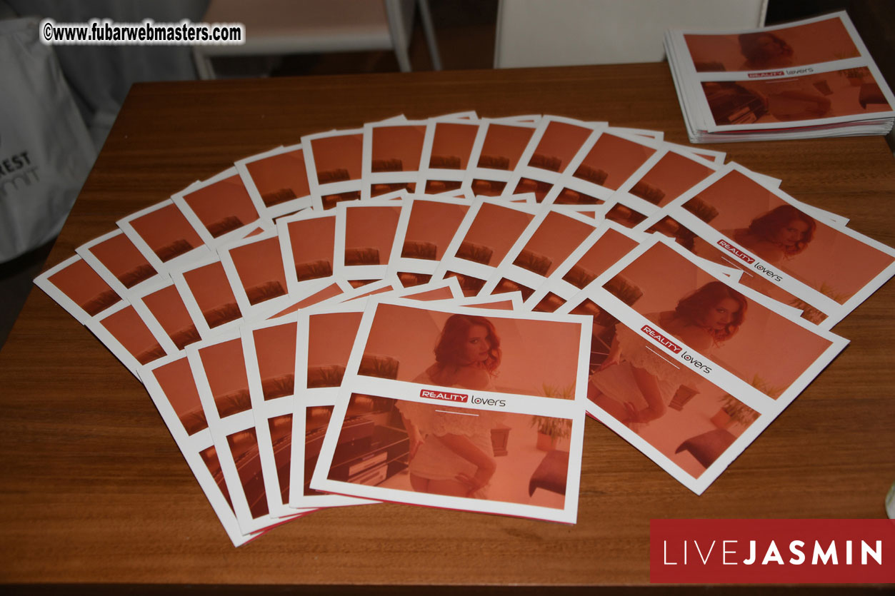 Virtual Reality in the Erotic Industry