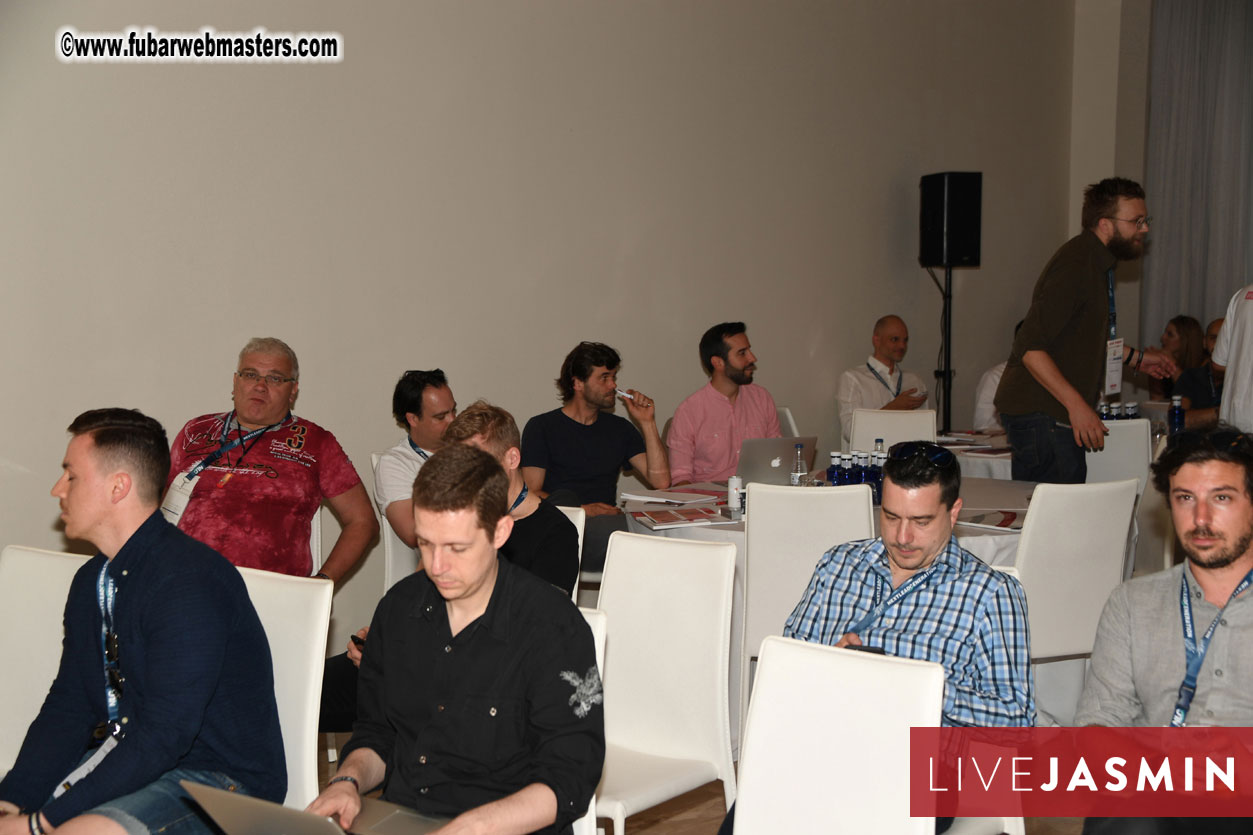 Virtual Reality in the Erotic Industry