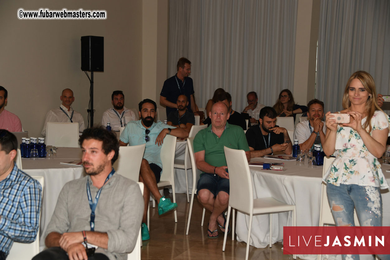 Virtual Reality in the Erotic Industry