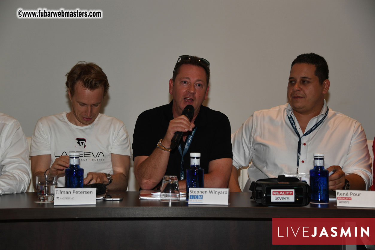 Virtual Reality in the Erotic Industry