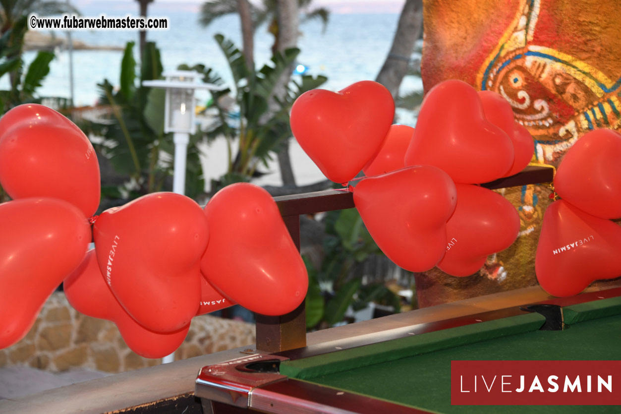 EWT VIP Party at Alex?Çÿs Lounge