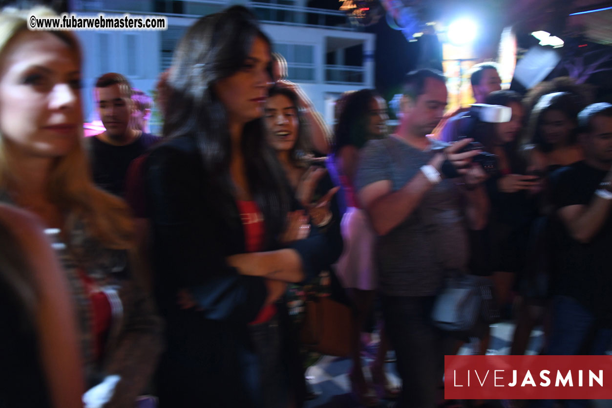 EWT VIP Party at Alex?Çÿs Lounge