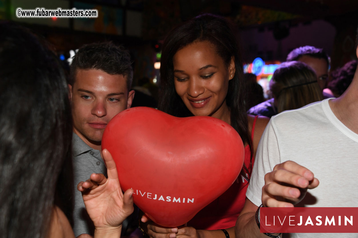 EWT VIP Party at Alex?Çÿs Lounge