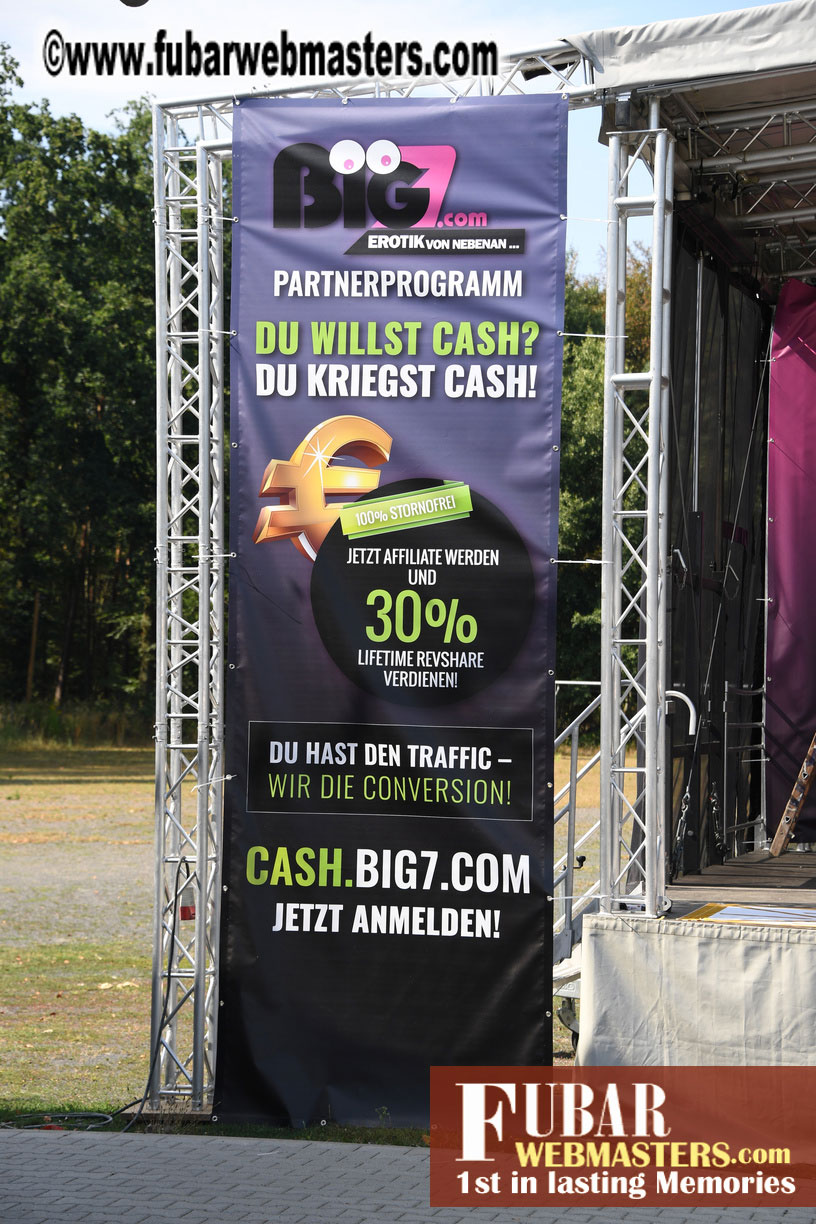 Friday Night Pre-party