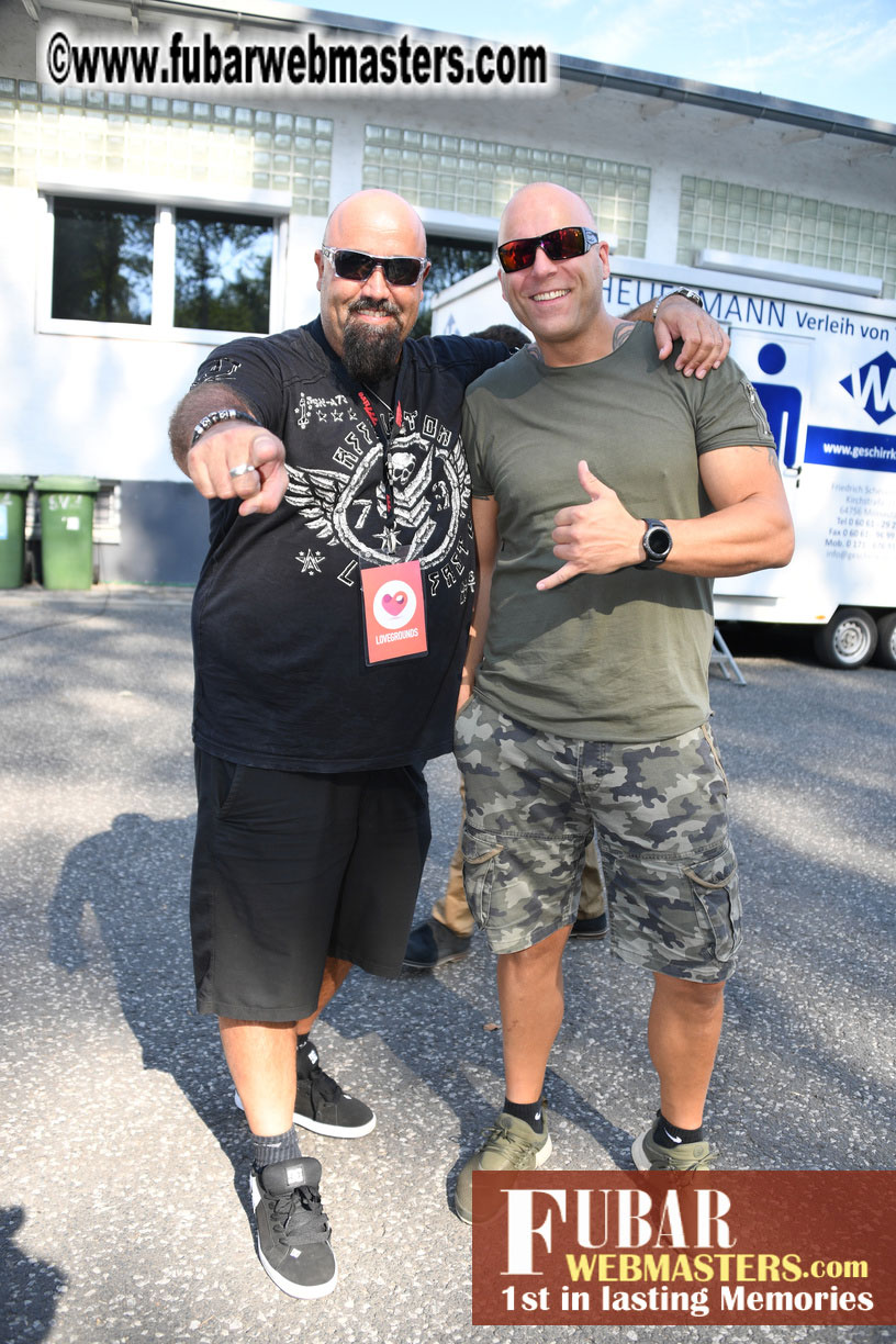 Friday Night Pre-party