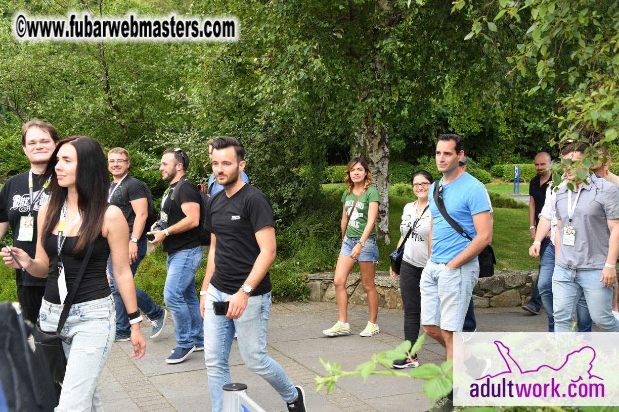  Wicklow Mountains & Glendalough Tour