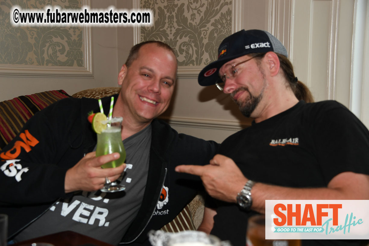 Arrivals and Pre-Show Cocktails