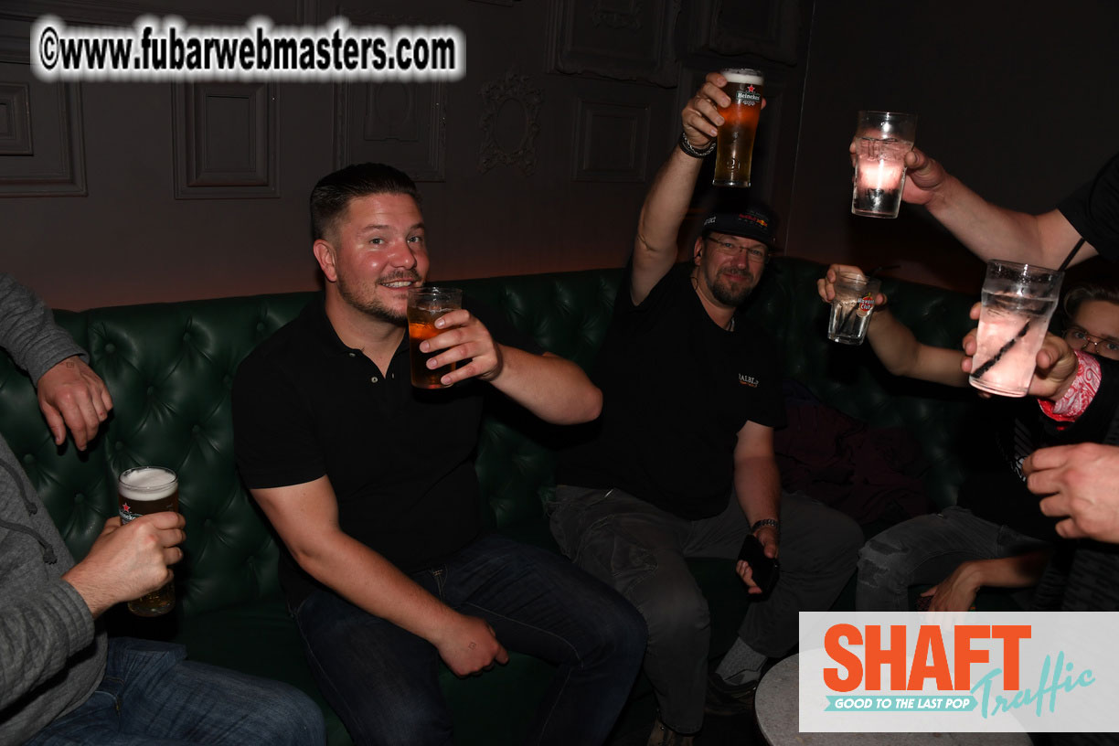 Celebrating Roscommons Win at Nancys