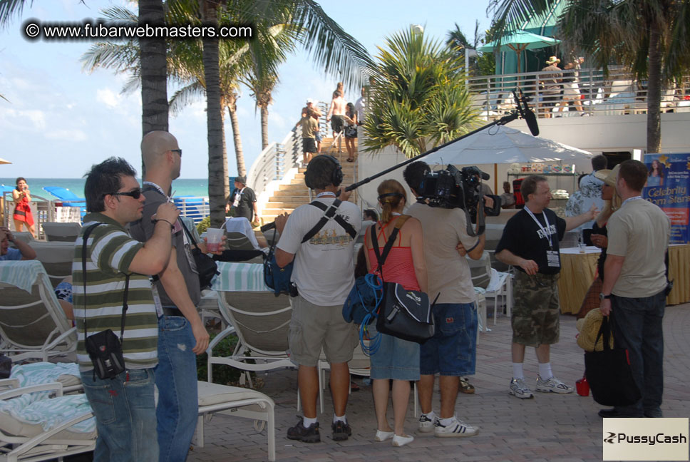 SilverCash Happy Hour