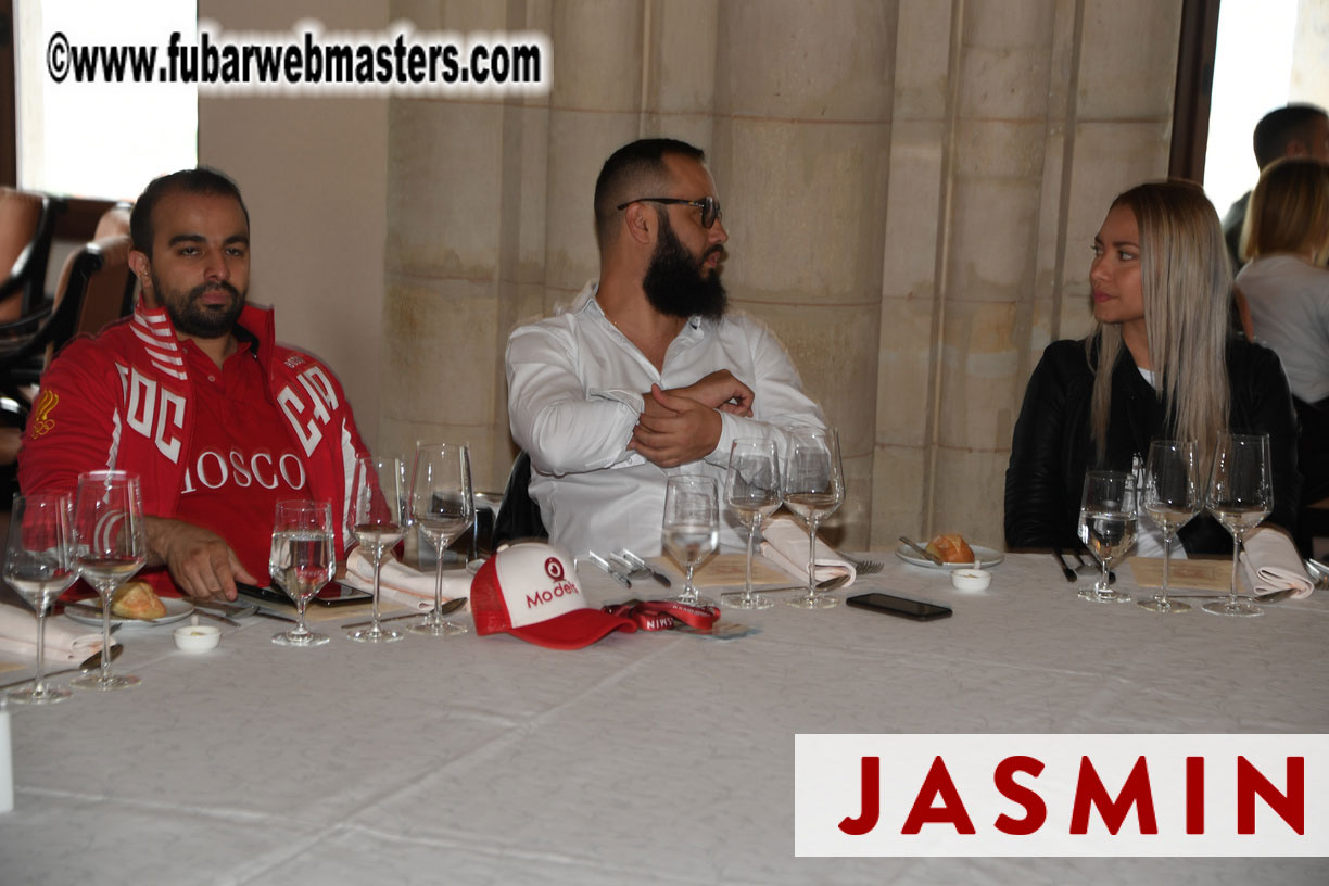 City Sightseeing and Lunch @ Halasz Bastya 