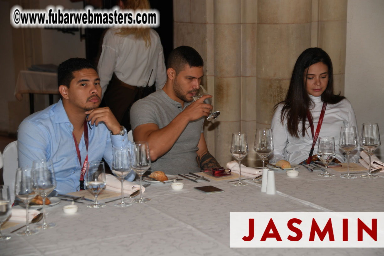 City Sightseeing and Lunch @ Halasz Bastya 