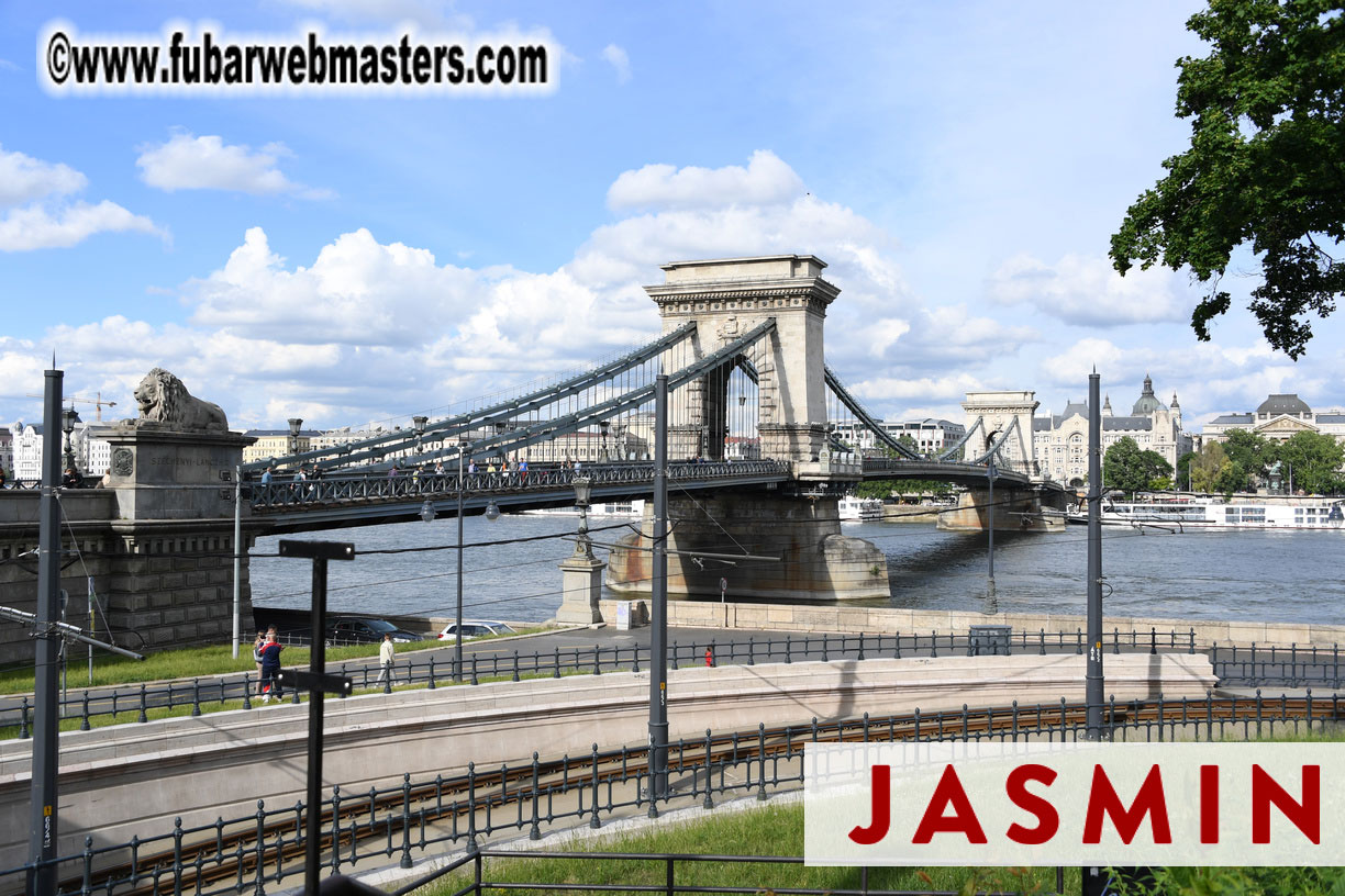 City Sightseeing and Lunch @ Halasz Bastya 