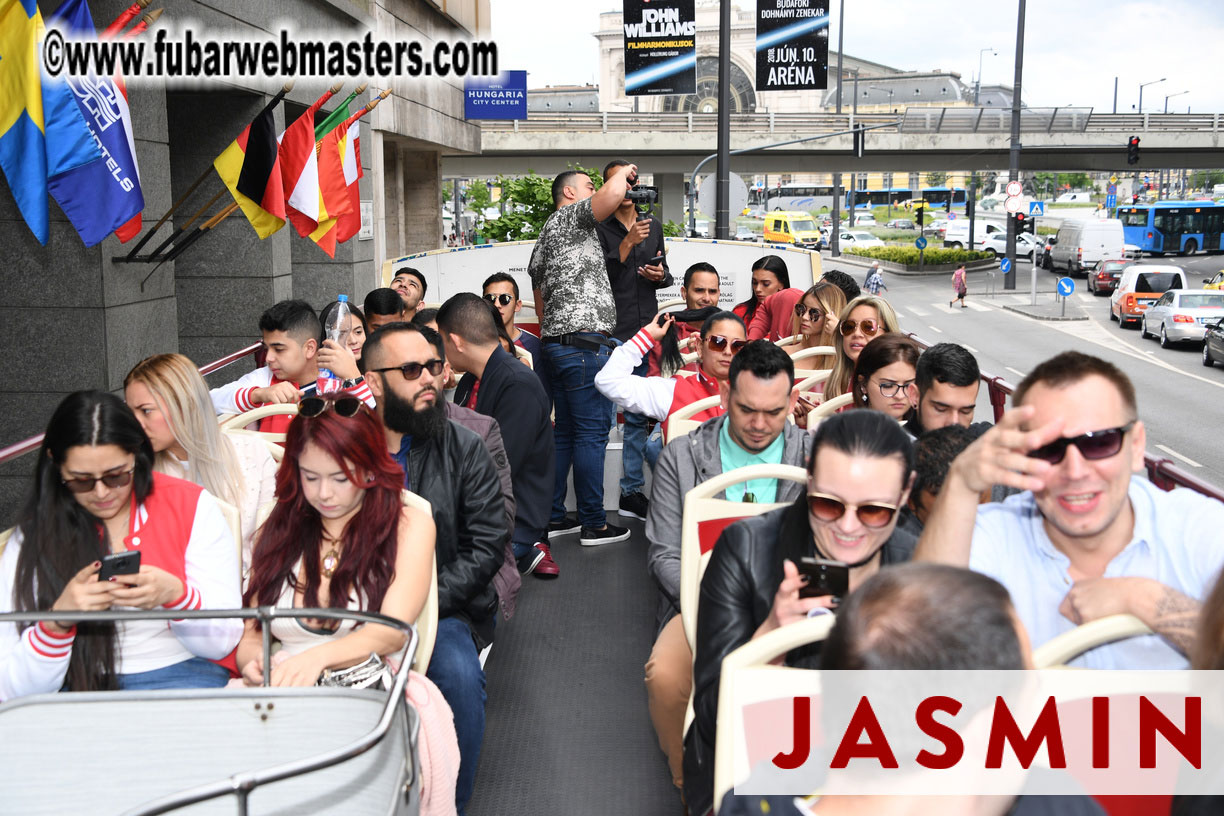 City Tour & Lunch @ Robinsons