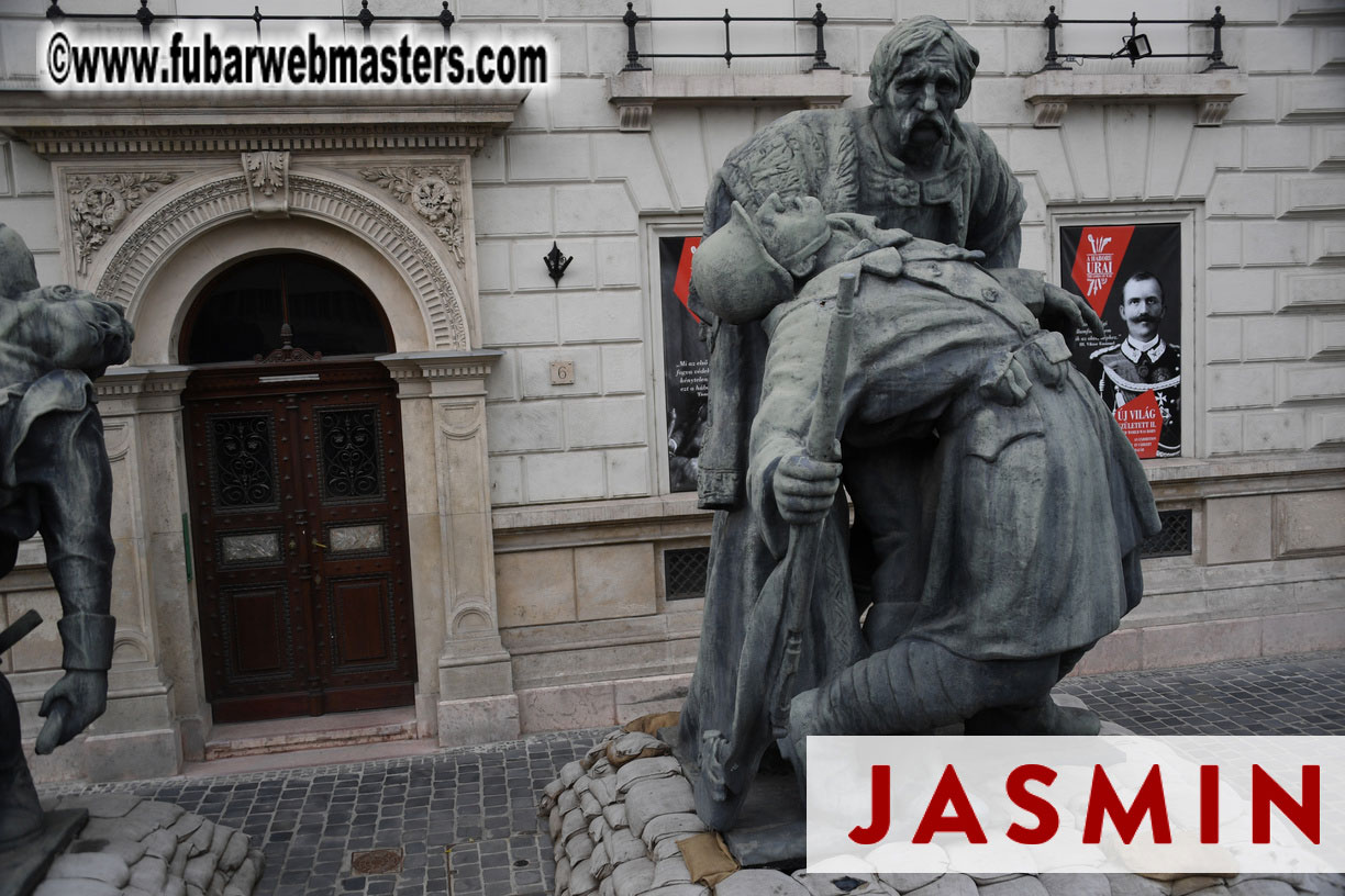 City Tour & Lunch @ Robinsons