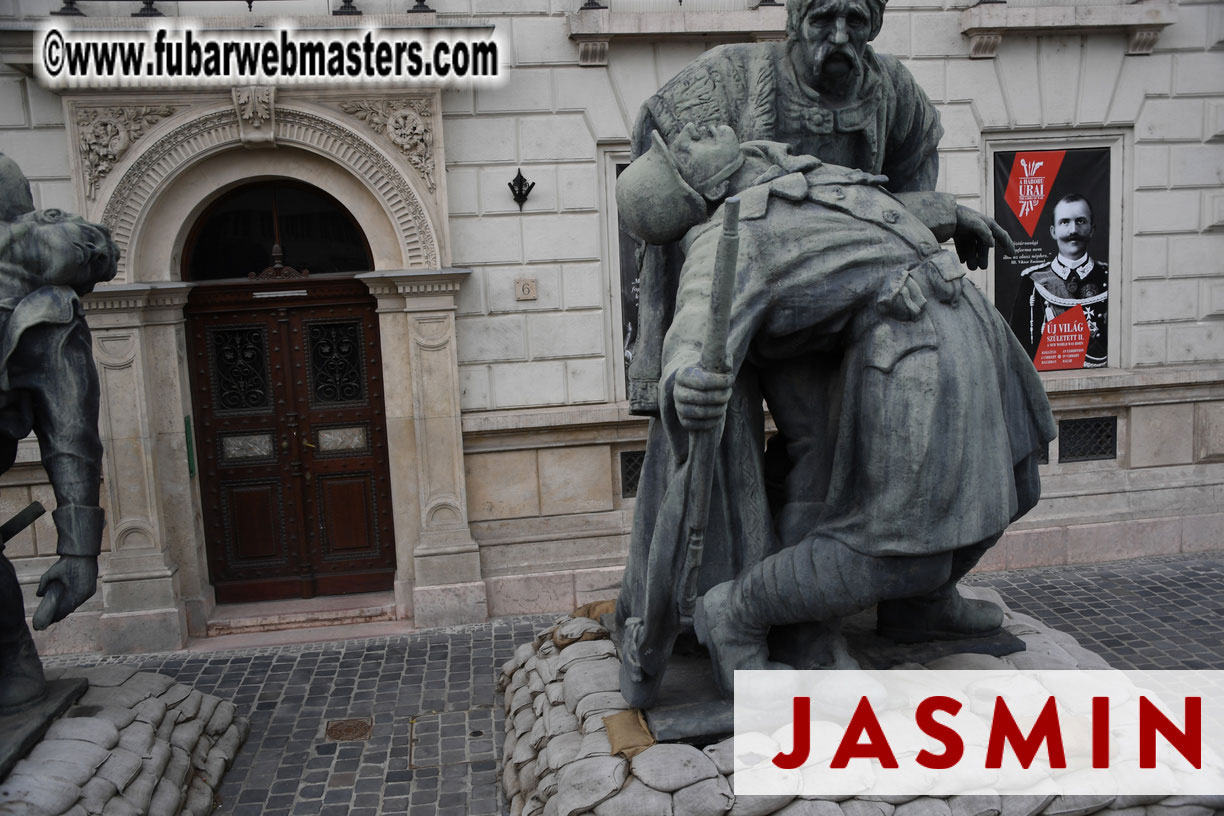 City Tour & Lunch @ Robinsons