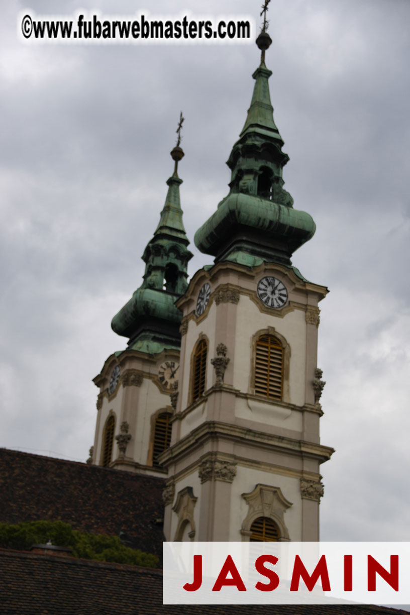 City Tour & Lunch @ Robinsons