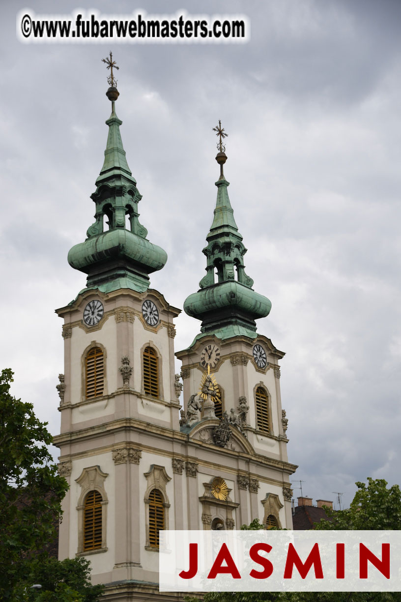 City Tour & Lunch @ Robinsons