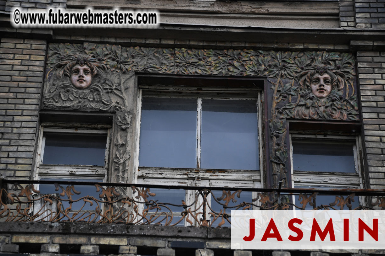 City Tour & Lunch @ Robinsons