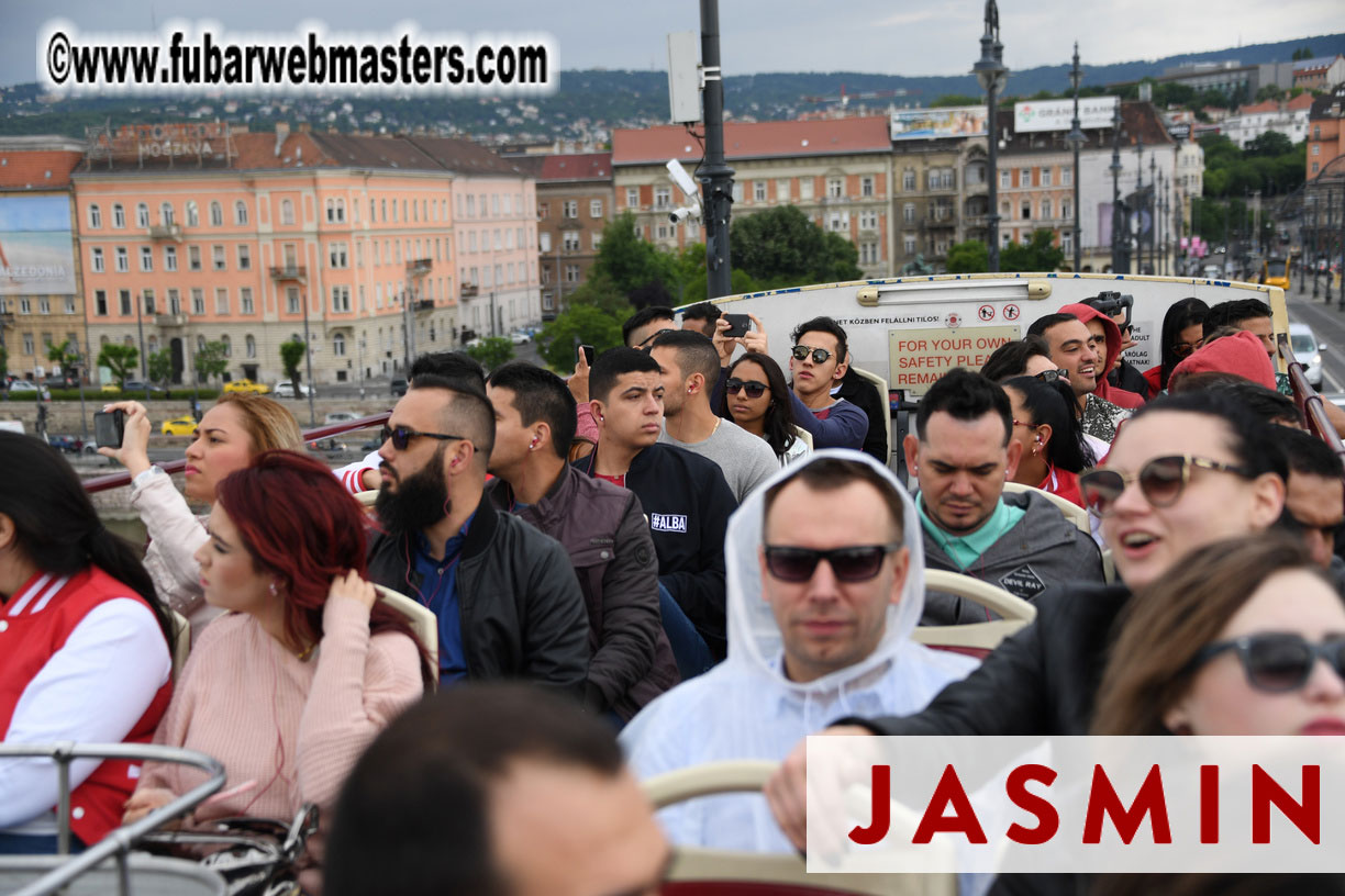 City Tour & Lunch @ Robinsons