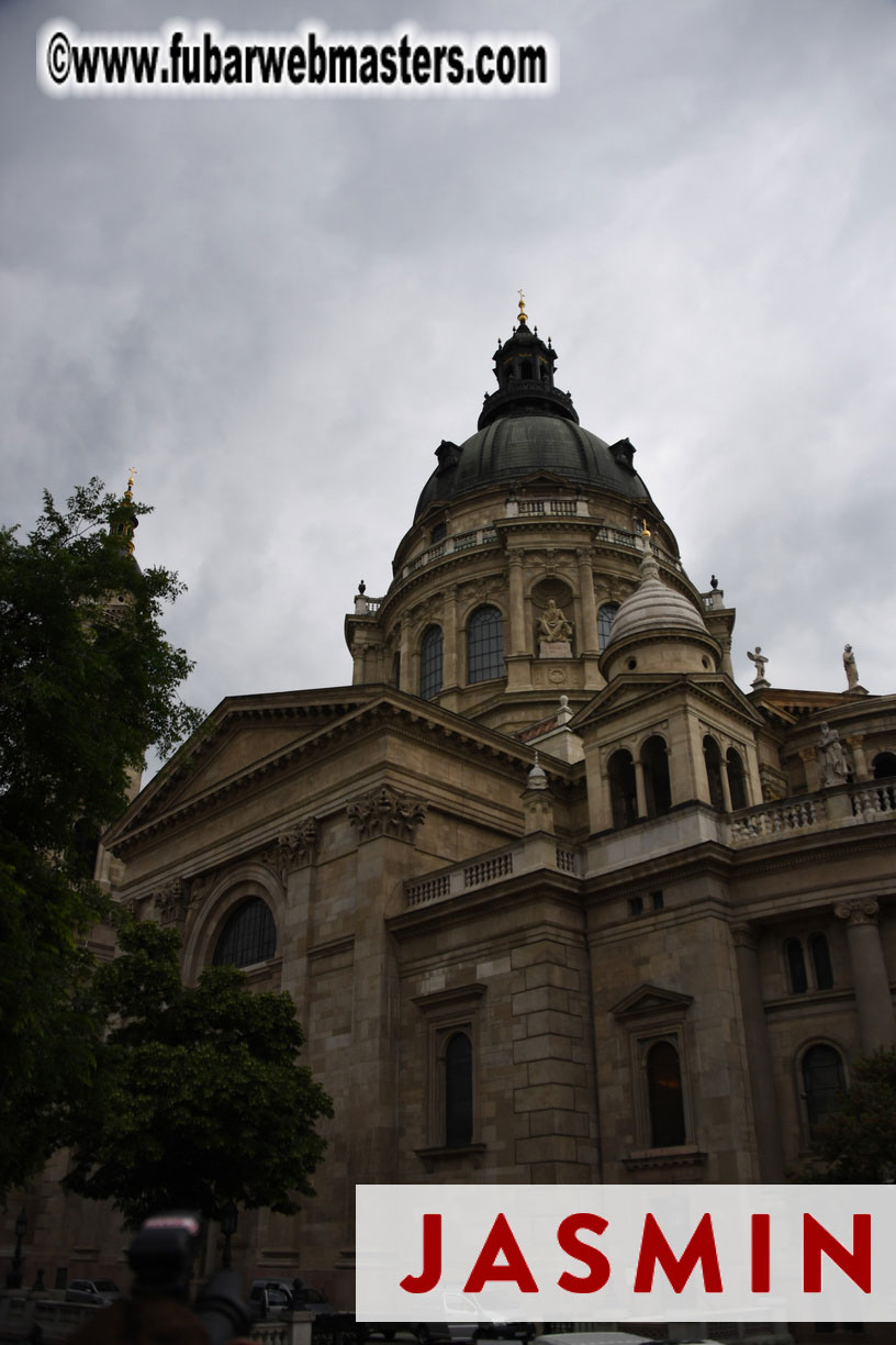 City Tour & Lunch @ Robinsons