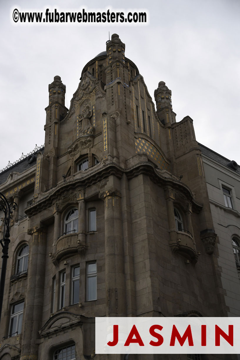 City Tour & Lunch @ Robinsons