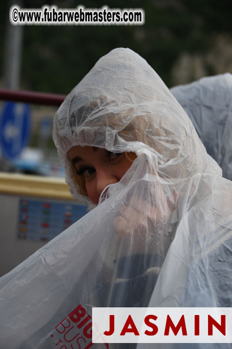 City Tour & Lunch @ Robinsons