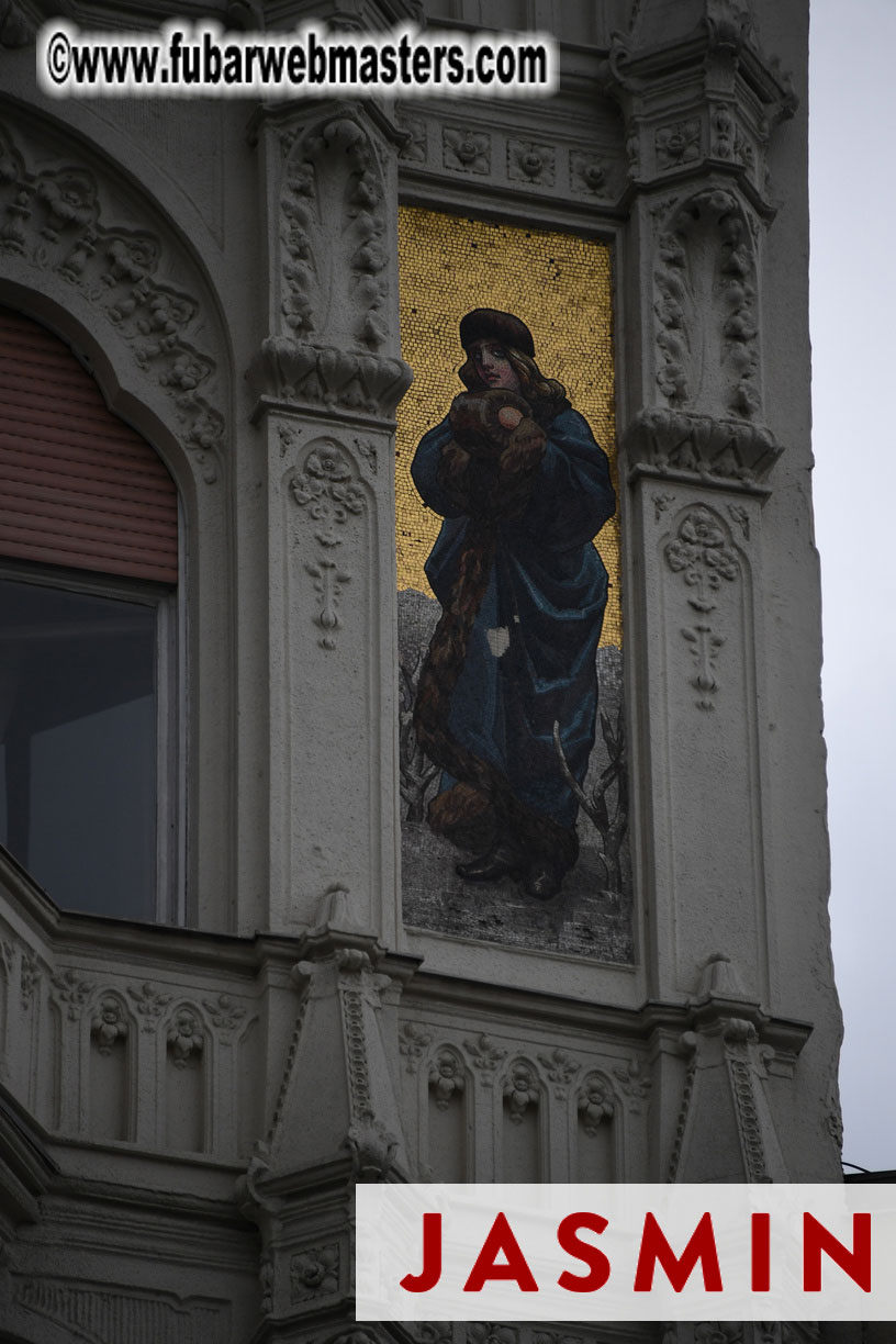 City Tour & Lunch @ Robinsons