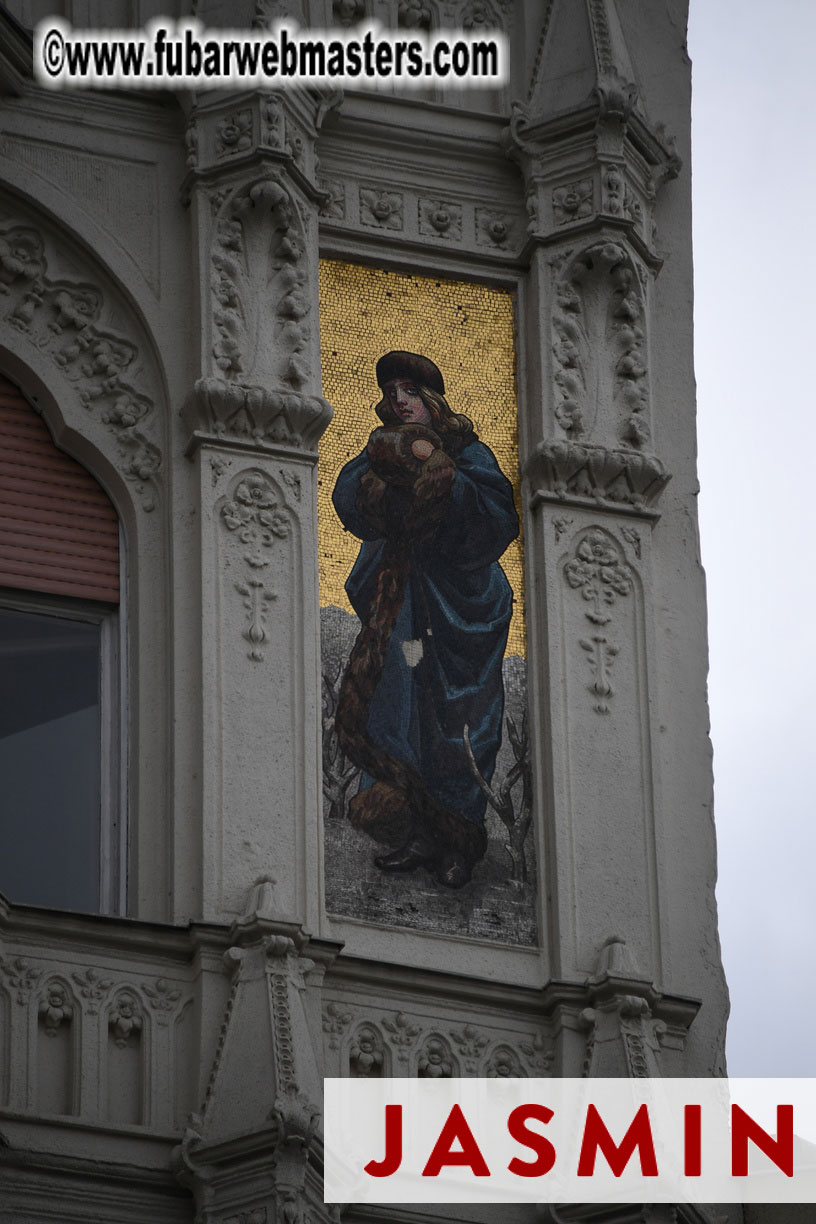 City Tour & Lunch @ Robinsons