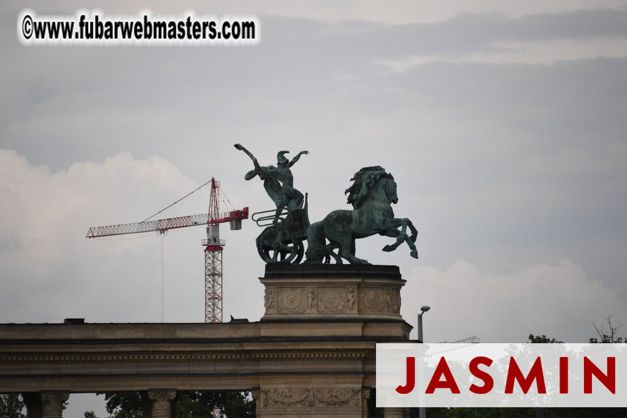 City Tour & Lunch @ Robinsons