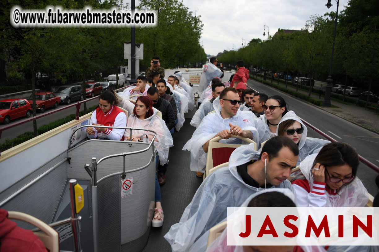 City Tour & Lunch @ Robinsons