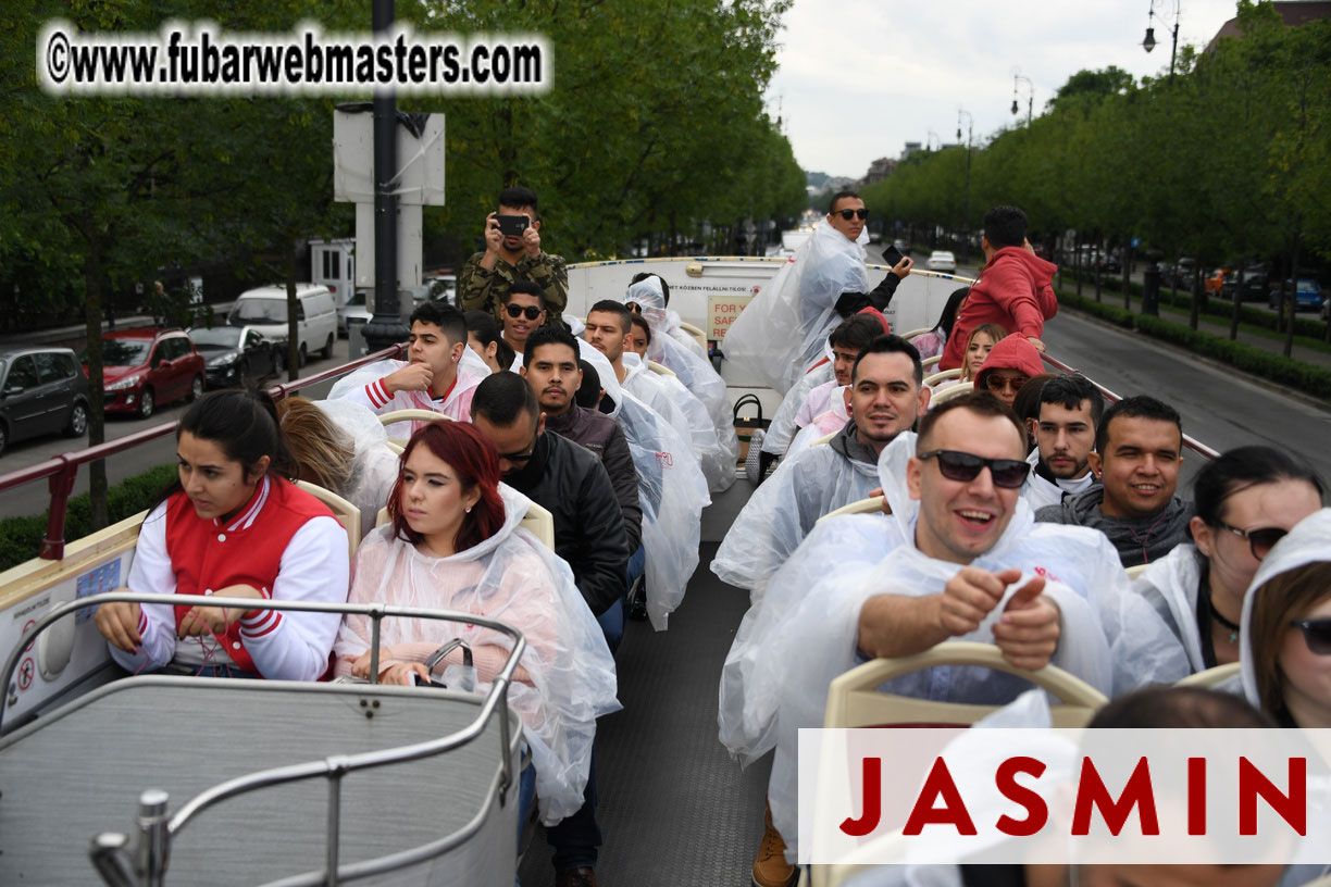 City Tour & Lunch @ Robinsons