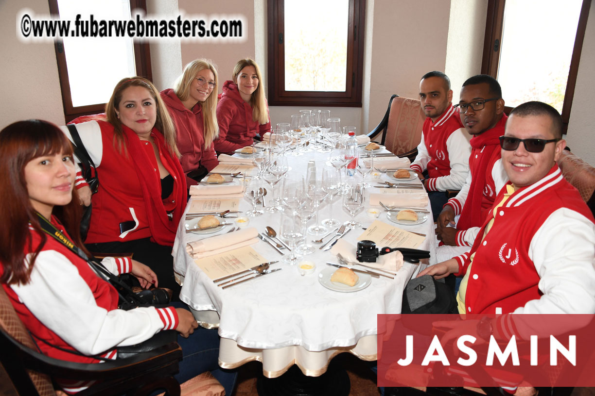 Lunch at Halaszbastya