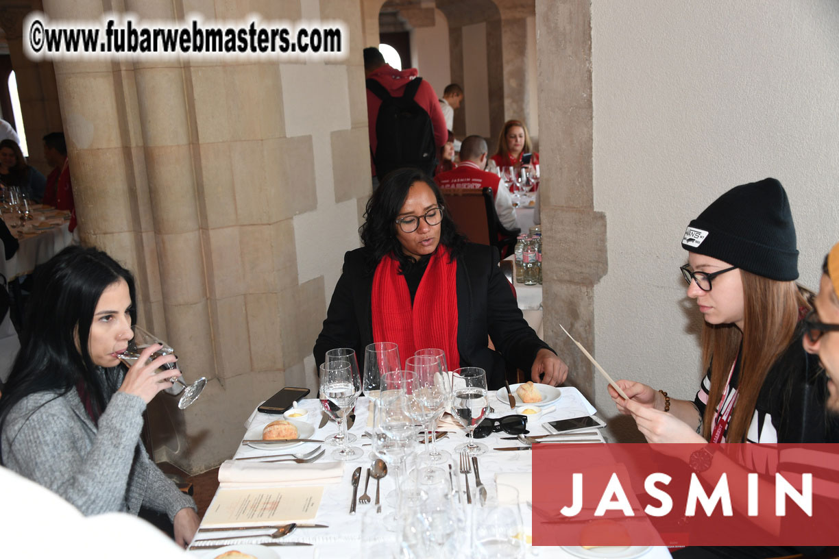 Lunch at Halaszbastya