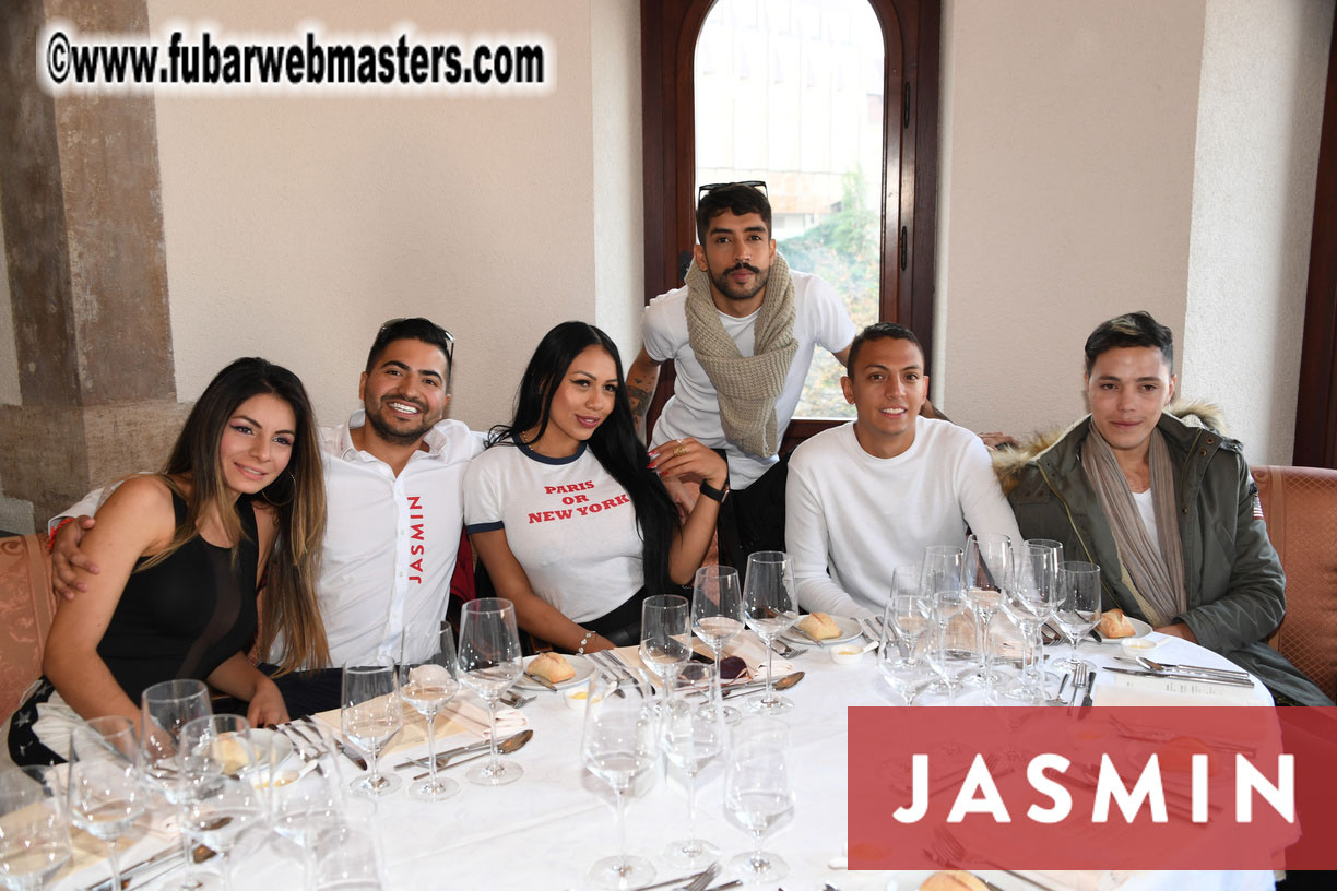 Lunch at Halaszbastya